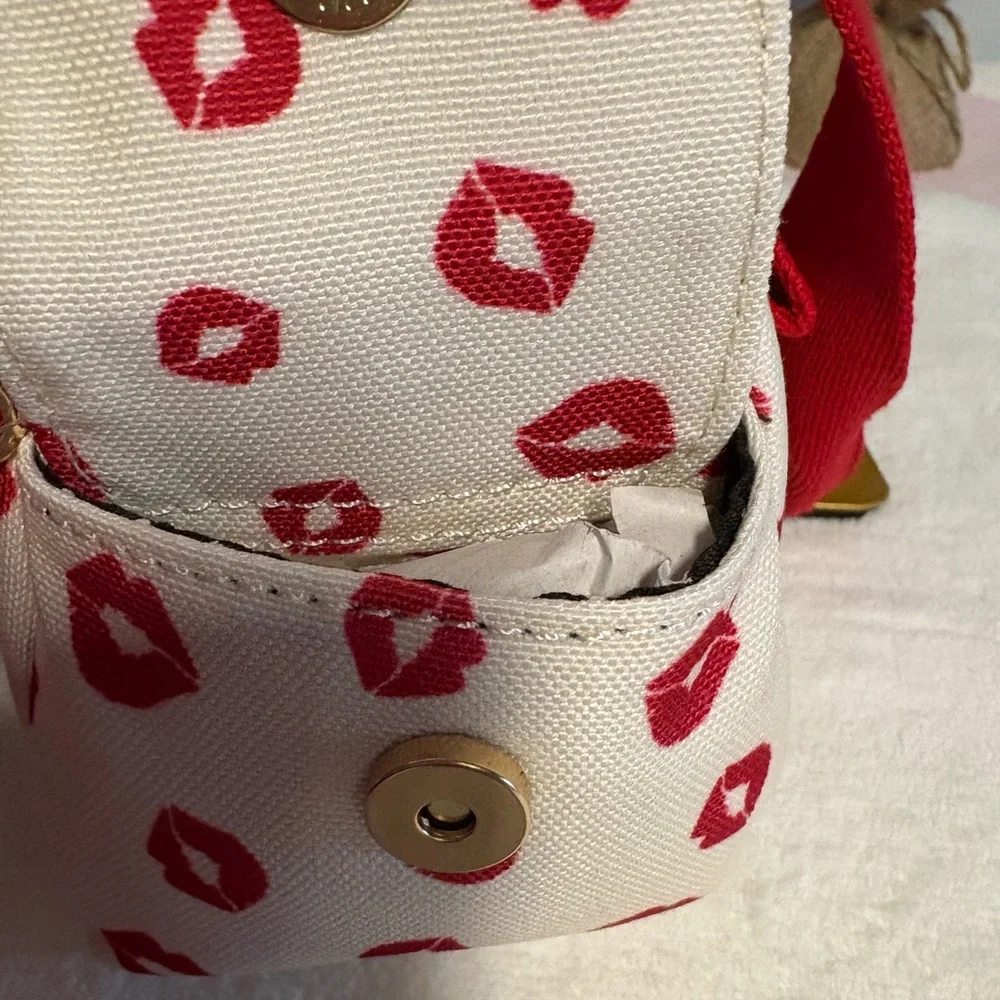 Betty Boop Fleischer kisses crossbody/shoulder bag - Picture 9 of 10